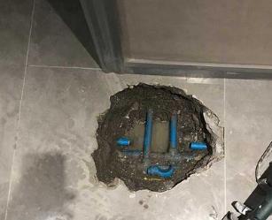 壤塘阳台漏水维修公司分享下暖气管道漏水的原因有哪些